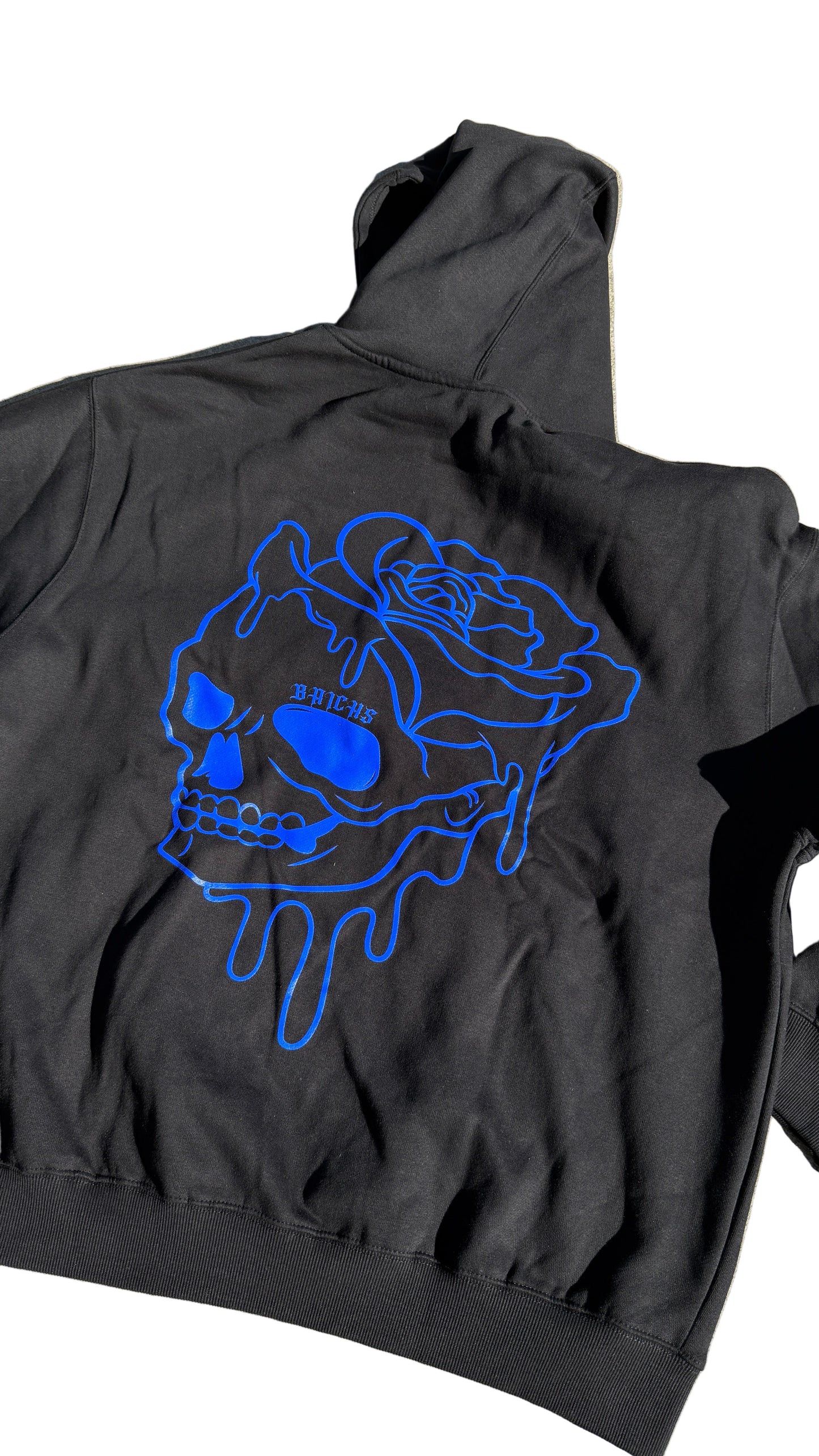 BLACK PULLOVER HOODIE